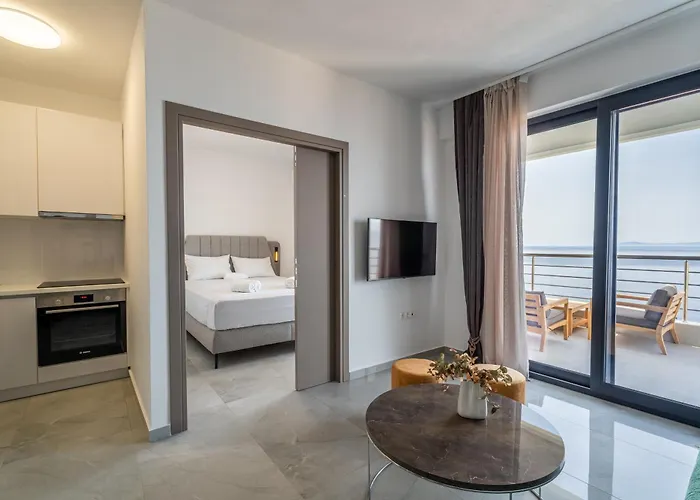 Sithoniars Wave & Wind Luxury With Infinity Sea View 公寓 *