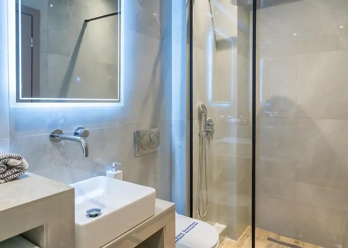 Sithoniars Wave & Wind Luxury With Infinity Sea View 公寓