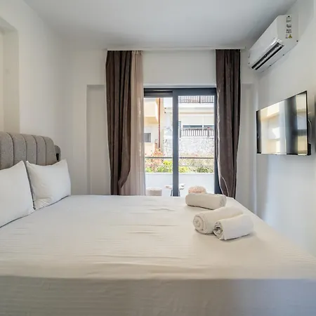 Sithoniars Wave & Wind Luxury With Infinity Sea View 新马尔马拉斯