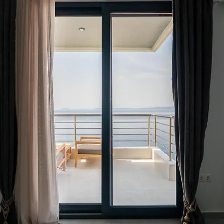 Sithoniars Wave & Wind Luxury With Infinity Sea View 公寓 新马尔马拉斯
